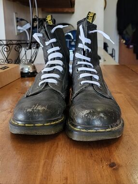 Dr. Martens Black 1460 Boots Size 9w